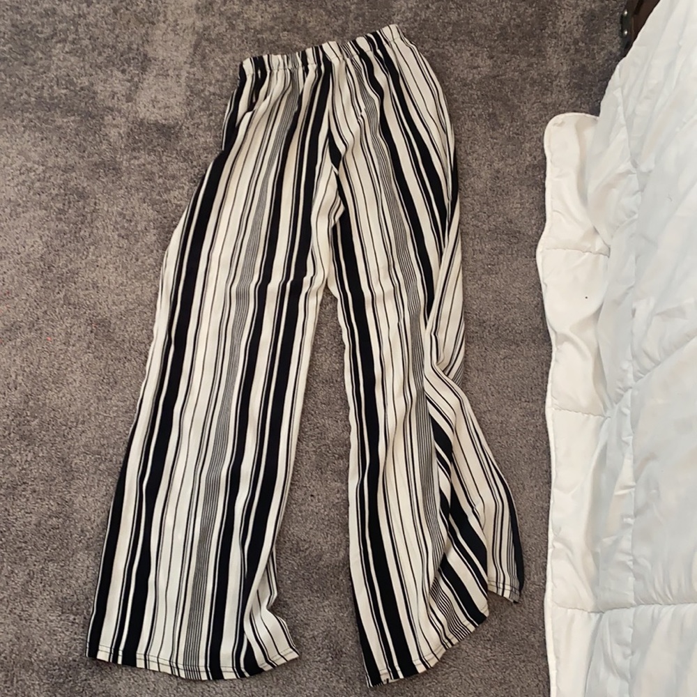 pants - Picture 2 of 3